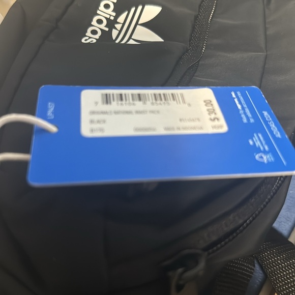 Adidas Waist Pack - Picture 4 of 4